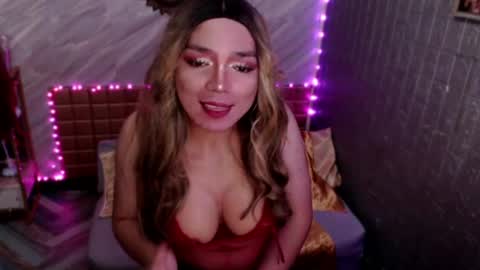 Snapshot of asiandollxxx4u chatting on 04/30/26, 06:09 BELLA NOTCH online show from 04/30/26, 06:09
