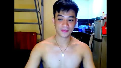 asiandreamboyx online show from 05/05/26, 12:29