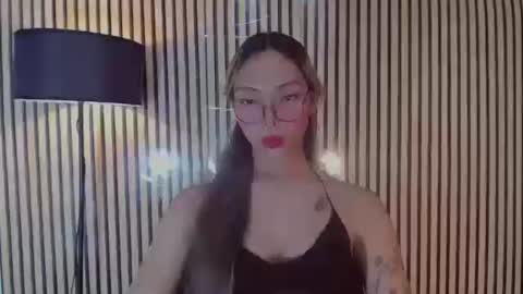 Snapshot of asianhottiesttamira chatting on 09/23/25, 10:40 HI IM TAMIRA LOOKING FOR SERIOUS RELATIONSHIP online show from 09/23/25, 10:40