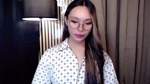 Snapshot of asianhottiesttamira chatting on 10/05/25, 12:14 HI IM TAMIRA LOOKING FOR SERIOUS RELATIONSHIP online show from 10/05/25, 12:14