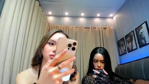 Snapshot of asianhugecockcindy chatting on 12/18/24, 10:30 asianhugecockcindy online show from 12/18/24, 10:30