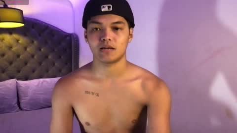 VICTORIA SCOTT online show from 04/18/26, 03:16