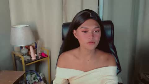 Snapshot of asiankianna chatting on 05/27/26, 10:12 Kianna online show from 05/27/26, 10:12
