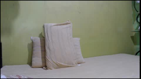 Mhay online show from 11/03/25, 05:42