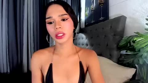 asianpetiteprincess online show from 06/07/26, 11:25