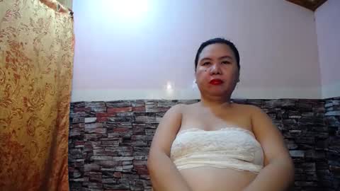 Snapshot of asianpinaychub chatting on 01/17/25, 03:45 asianpinaychub online show from 01/17/25, 03:45