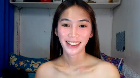 Snapshot of asianqt19 chatting on 07/07/26, 09:02 J A D E online show from 07/07/26, 09:02