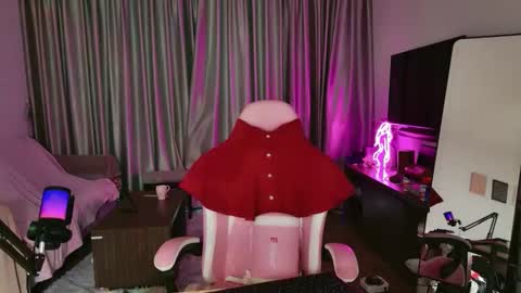 Snapshot of asianqueen777ohmi chatting on 01/11/26, 10:09 Rose Mingna online show from 01/11/26, 10:09