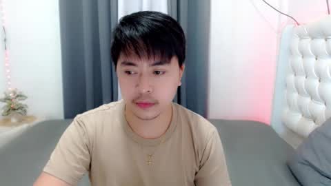Snapshot of asianroy_x chatting on 12/16/24, 12:06 Roy online show from 12/16/24, 12:06
