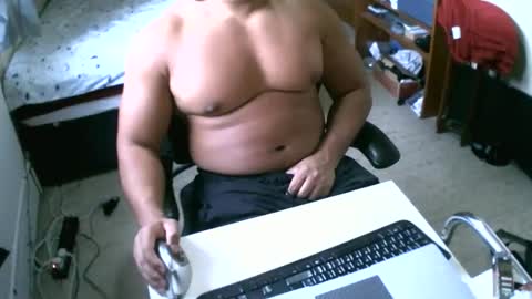 Snapshot of asianscottmusclejohnson93 chatting on 09/10/25, 04:18 Johnson online show from 09/10/25, 04:18