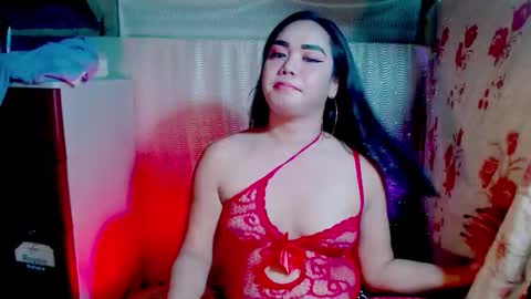 Snapshot of asiansofhia chatting on 10/16/25, 05:47 Sofhia online show from 10/16/25, 05:47