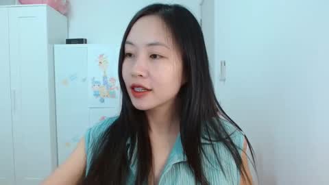 Tabby online show from 02/19/25, 02:23