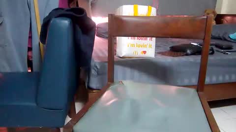 asianthai online show from 12/04/25, 04:11