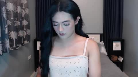 asianverstwink online show from 11/12/25, 10:04