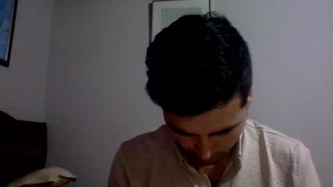 Antonio online show from 02/10/25, 02:30