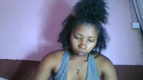 asmiraa online show from 12/01/25, 11:26