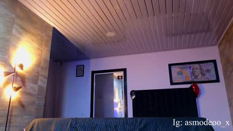 Snapshot of asmodeo_cox chatting on 10/18/25, 02:14 Asmodeo - online show from 10/18/25, 02:14