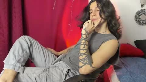 asmodeuszz online show from 12/03/24, 08:39