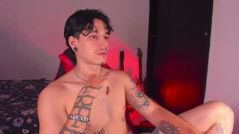 asmodeuszz online show from 04/22/26, 03:09