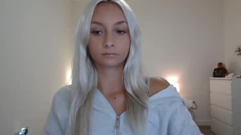 Aspen Aries online show from 10/29/25, 02:14