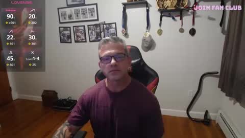 Snapshot of ass_chaser_1 chatting on 09/19/25, 01:18 Ass Chaser online show from 09/19/25, 01:18