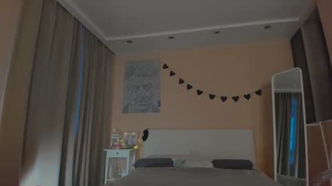 Sasha online show from 11/11/25, 06:02