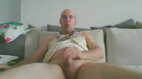 assbitch189 online show from 06/12/26, 08:24