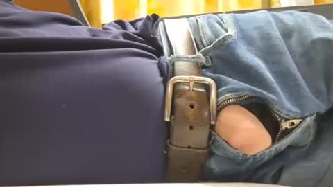 Will take commands from GuysWomenCouples etc online show from 04/06/26, 06:58