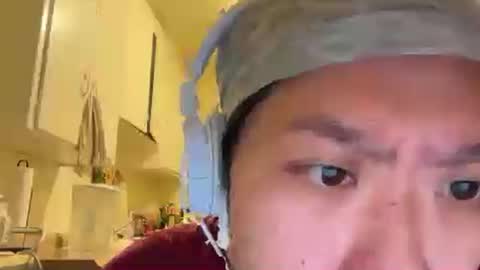 Snapshot of assert32 chatting on 10/12/25, 10:25 Patty online show from 10/12/25, 10:25