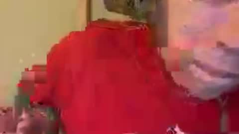 Snapshot of assert32 chatting on 11/27/25, 02:46 Patty online show from 11/27/25, 02:46