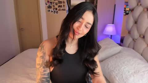 Ashley online show from 02/11/25, 04:11