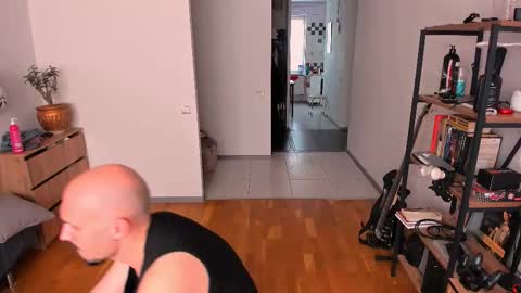 asshunter4k online show from 10/29/25, 09:11