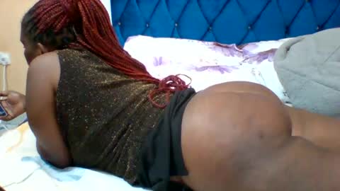 FLORAH DANIEL online show from 07/28/26, 12:48