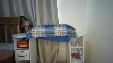 shee online show from 03/28/26, 10:37