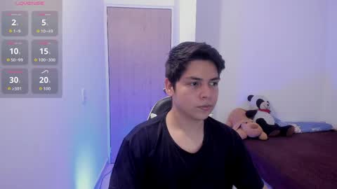 Asta Kuno online show from 04/04/26, 03:16