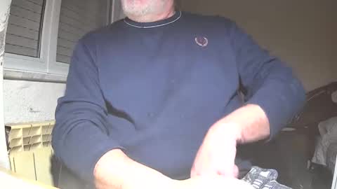 Snapshot of astelover chatting on 12/25/24, 08:50 astelover online show from 12/25/24, 08:50