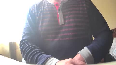 Snapshot of astelover chatting on 02/16/25, 01:38 astelover online show from 02/16/25, 01:38