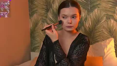 Aster Quinn online show from 04/22/26, 03:46