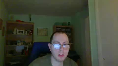 Snapshot of astg94 chatting on 12/29/24, 02:27 Andrew or Smiley Read the message in bold above the bio design for info on the situation. online show from 12/29/24, 02:27