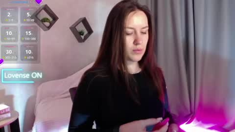 Snapshot of asti_bubbles chatting on 05/06/26, 01:14 Asti online show from 05/06/26, 01:14