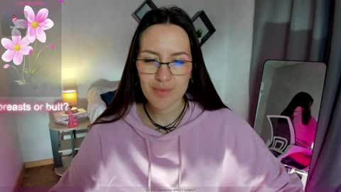 Snapshot of asti_bubbles chatting on 05/31/26, 01:36 Asti online show from 05/31/26, 01:36