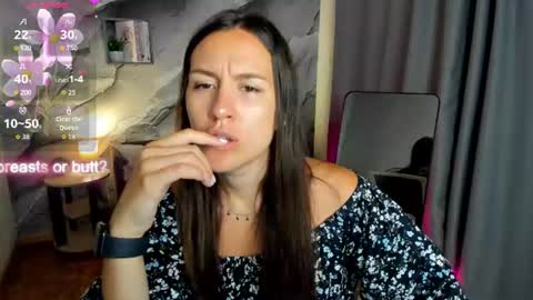 Snapshot of asti_bubbles chatting on 07/23/26, 01:41 Asti online show from 07/23/26, 01:41