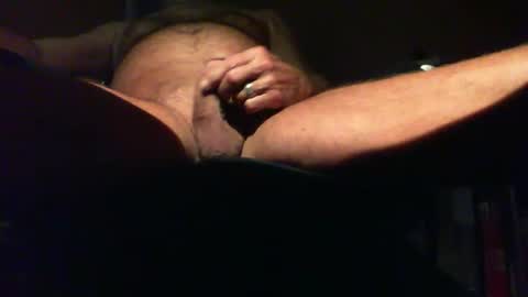 astiff1foru online show from 04/12/26, 10:42