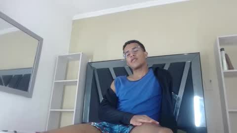 Aston  online show from 11/11/25, 01:11