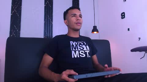 Aston  online show from 04/04/26, 03:49