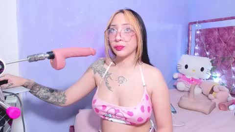 Kitty online show from 10/22/25, 02:45