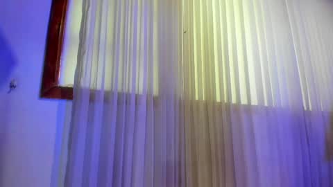 Snapshot of astra_glow chatting on 04/17/26, 12:30 Astra Glows Cam online show from 04/17/26, 12:30