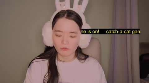 Snapshot of astra_lis chatting on 02/17/25, 08:15 Astra online show from 02/17/25, 08:15