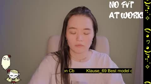 Snapshot of astra_lis chatting on 02/18/25, 11:44 Astra online show from 02/18/25, 11:44