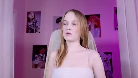 Snapshot of astra_lis chatting on 03/01/25, 12:23 Astra online show from 03/01/25, 12:23